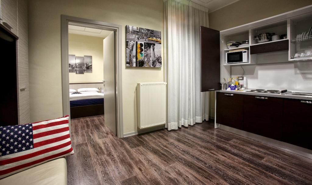Aleksandr Brindisi Room photo